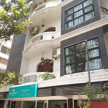 העיר בנגלור Luxtay Suites מראה חיצוני תמונה