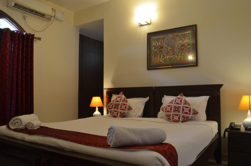 העיר בנגלור Luxtay Suites חדר תמונה