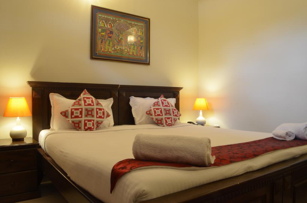 העיר בנגלור Luxtay Suites חדר תמונה