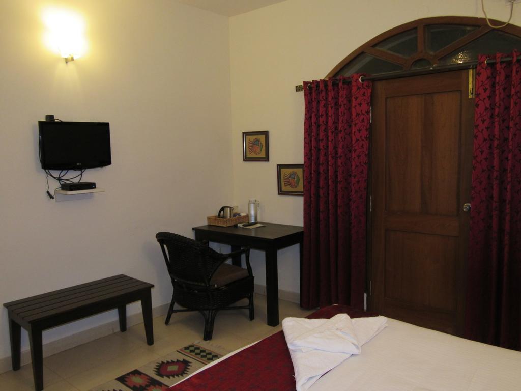העיר בנגלור Luxtay Suites חדר תמונה