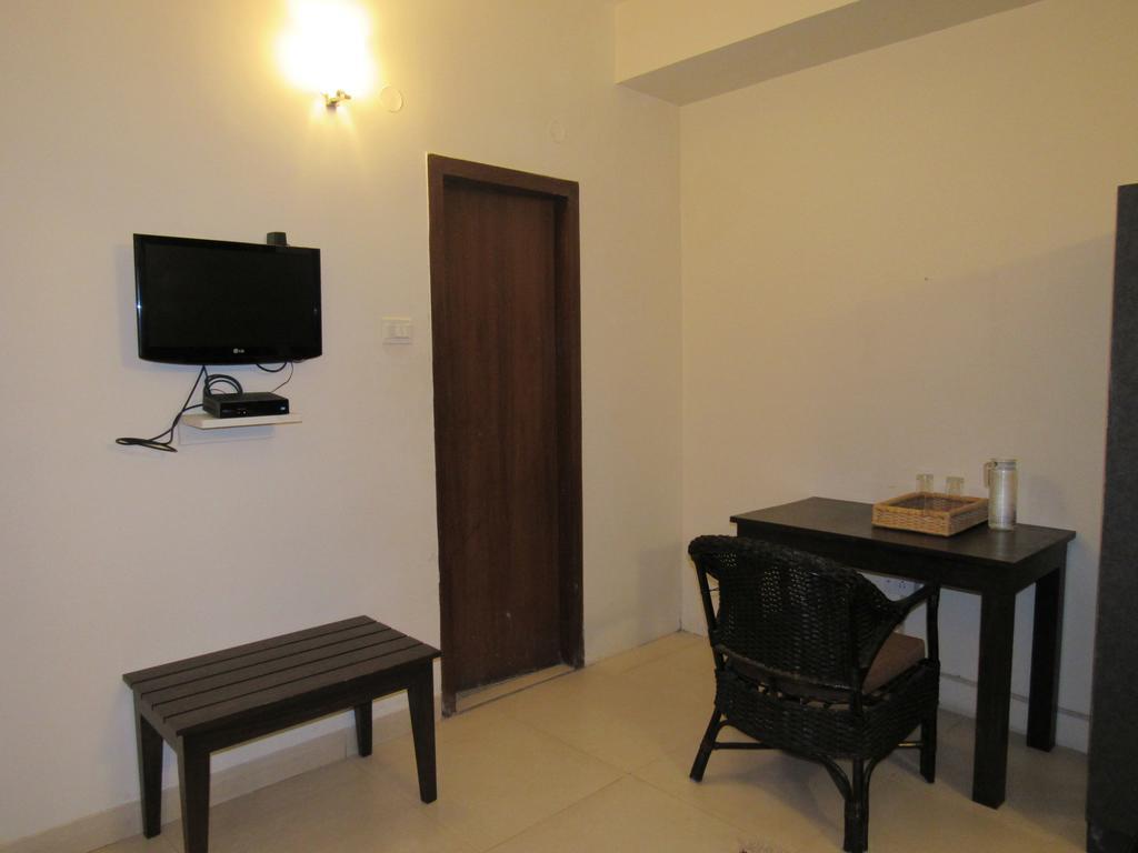 העיר בנגלור Luxtay Suites מראה חיצוני תמונה